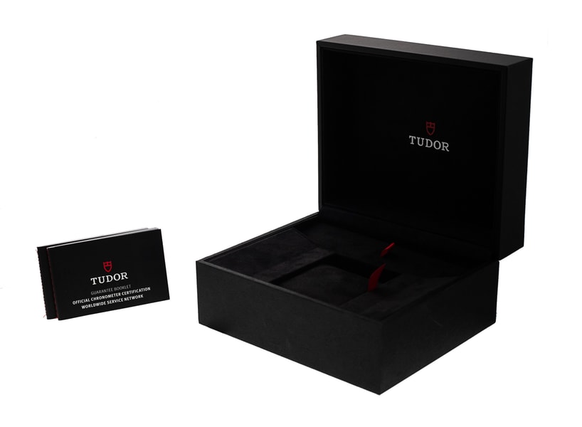 Tudor Royal M28600-0003